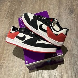 Nike SB Alleyoop Black Toe